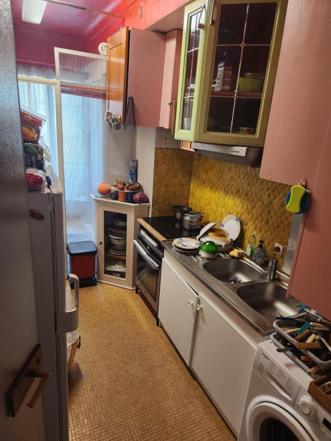 Big Apart 140M2 5Min Walk To Beach Sea &Promenade 3 Double Rooms,Big Living Room 42M2, 3 Showers,9 Beds, Free Parking Νίκαια Εξωτερικό φωτογραφία